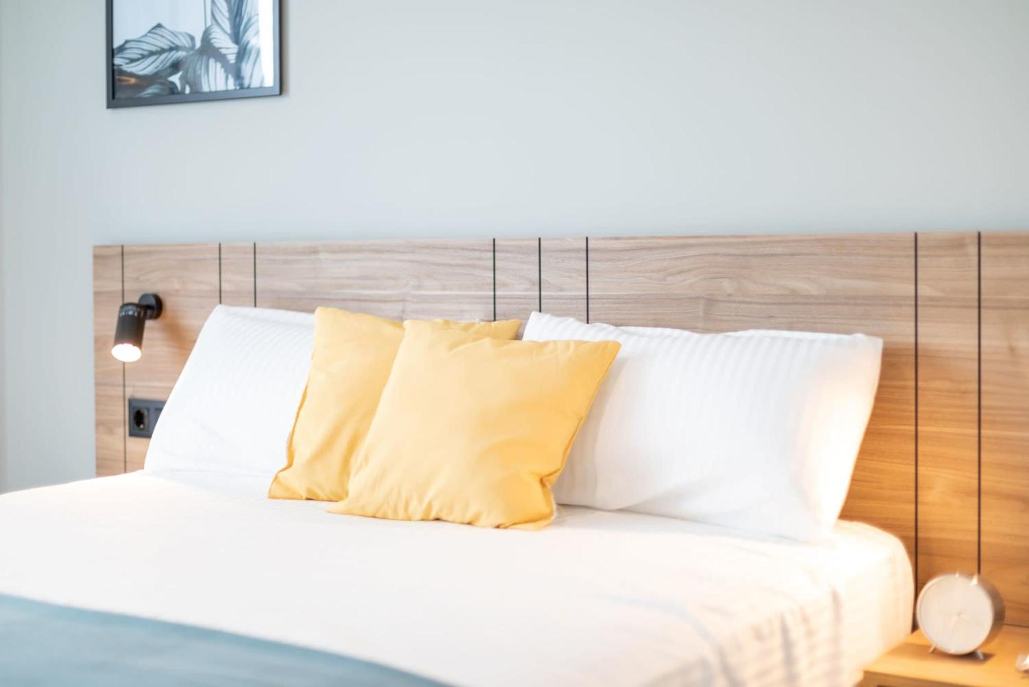 Be Casa - Valdebebas Aparthotel Мадрид Екстериор снимка