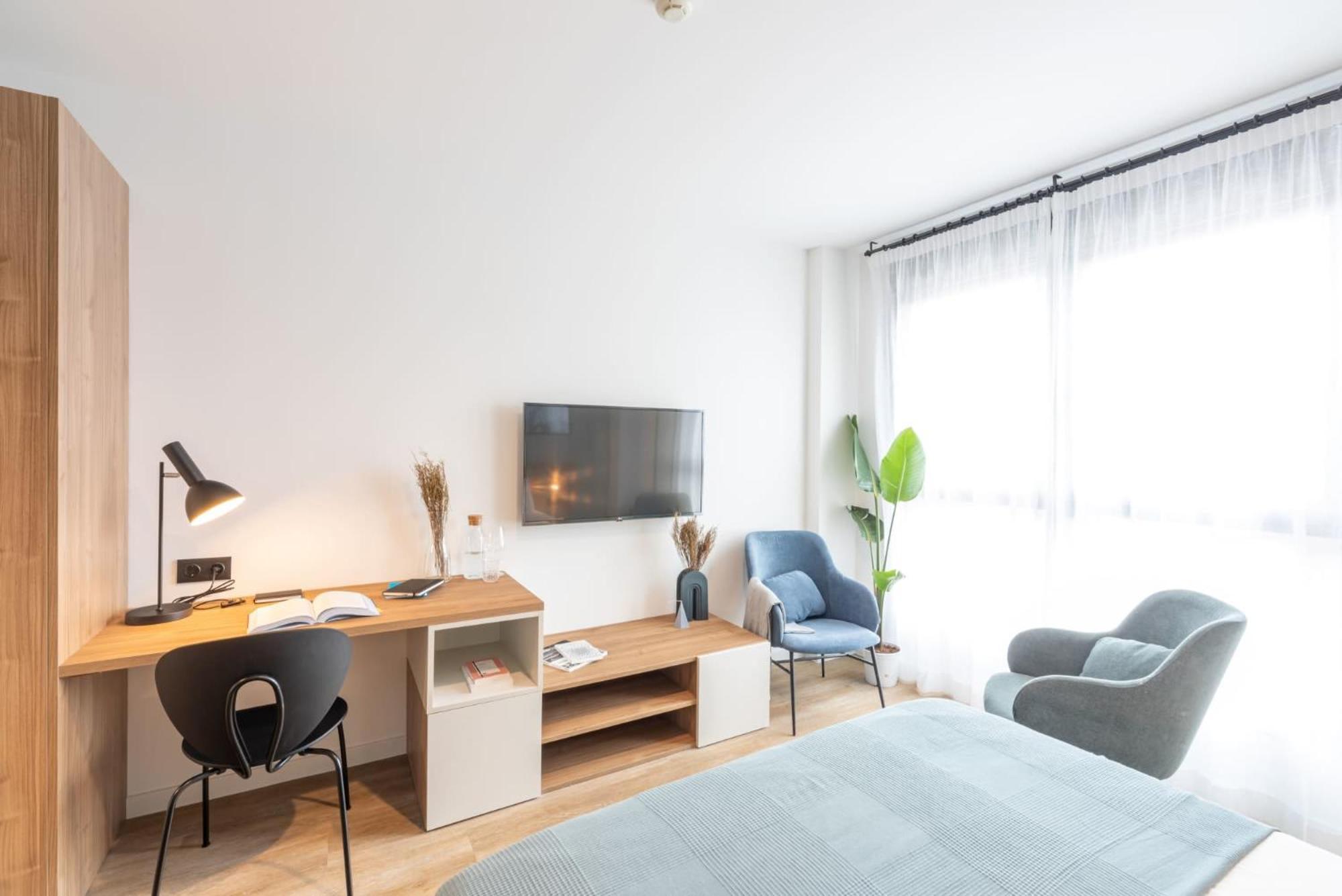 Be Casa - Valdebebas Aparthotel Мадрид Екстериор снимка